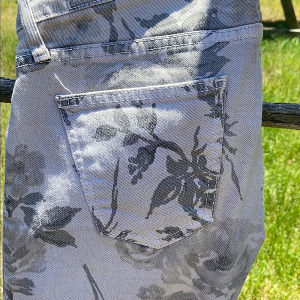 Current/Elliott Jeans.